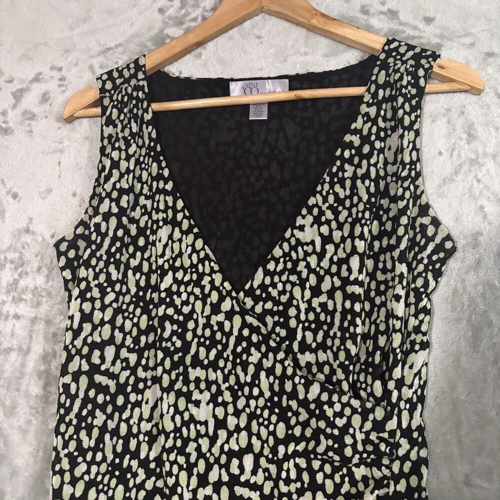 Nine West Nine & Co Faux Wrap Top Medium Animal Print Sleeveless V-Neck Y2K Boho